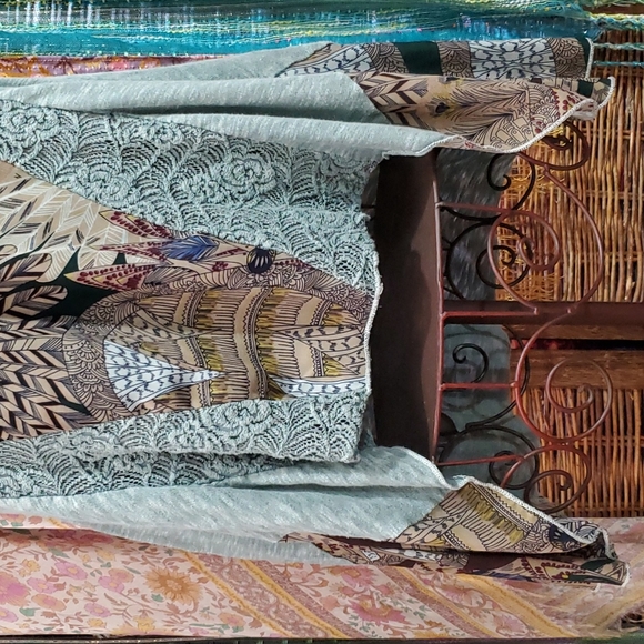 Embellished tank - Picture 8 of 13